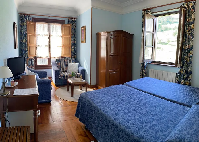 Hotel Rural Villa Elena